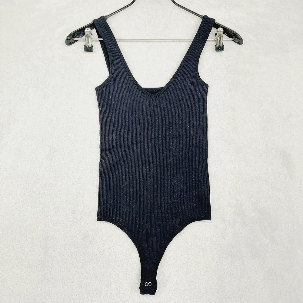 New Free People Ribbed Black Bodysuit P5501 - Picture 2 of 7